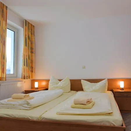 Modernes In Mit Balkon, Cleaning Included