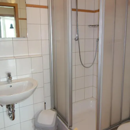 Modernes In Mit Balkon, Cleaning Included
